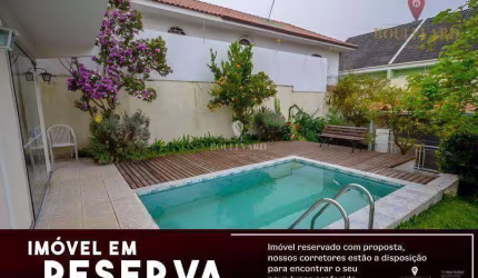 Casa com amplo terreno e piscina com 5 dormitórios à venda, 350 m² por R$ 860.000 - Parolin - Curitiba/PR