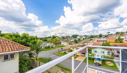 Barreirinha, Sobrado em Condomínio, com 145 metros privativos, espaço gourmet com churrasqueira e 3
