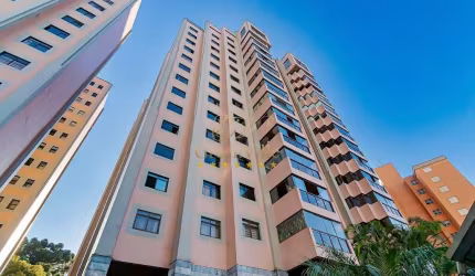 Cabral, Apto 264m², Ed. Chácara Marumbi, Condomínio Clube, 4 quartos, 2 suítes, Lareira, churrasque