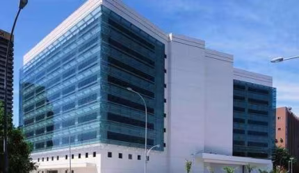 Centro Cívico, Prédio Inteiro, comercial, acabamentos AA, elevadores de última geração, 47 vagas, p