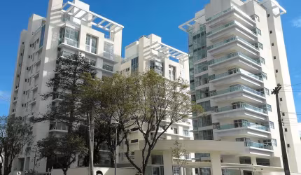 à venda, Bigorrilho, Curitiba, PR
