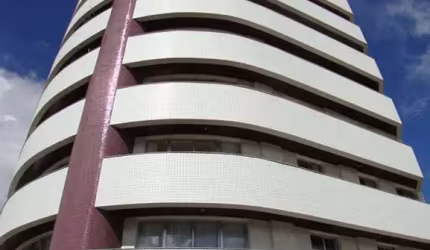 Centro Cívico, Bosque do Papa,  Desocupado, 3 quartos, suíte, lareira, 2 Vagas, de frente, à venda,