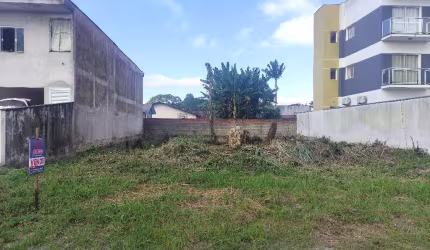 Terreno á venda no balneário Princesa do mar