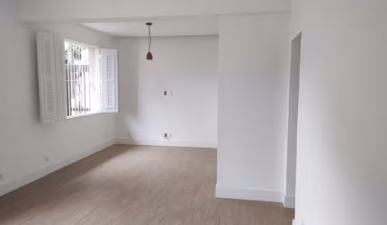 Vendo Apartamento   tipo casa  em  COPACABANA