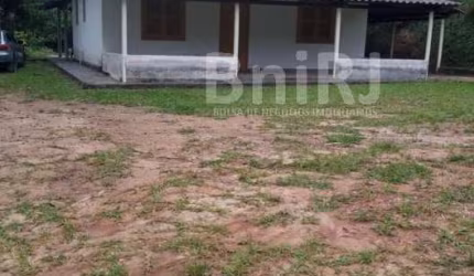 SITIO LOCALIZADO NA POSSE EM PETROPOLIS RJ.