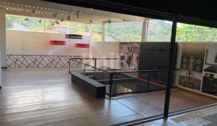 Lojão Barrinha - 1000m2