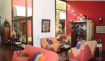 ITANHANGÁ - Casa com 339 m², no Condomínio VILLAGE DA FLORESTA