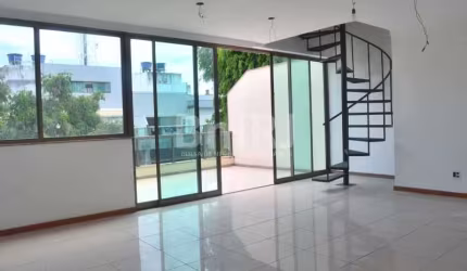 Cobertura no Recreio dos Bandeirantes
