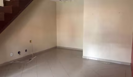 Casa  3 pavimentos - Rua Edgard Werneck - Freguesia Jacarepagua - Rio de Janeiro