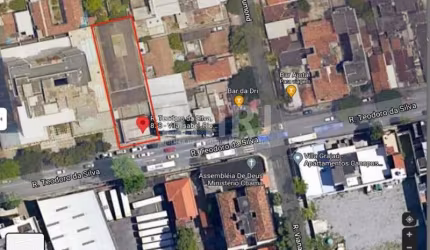 VILA ISABEL - Terreno com 770 m²