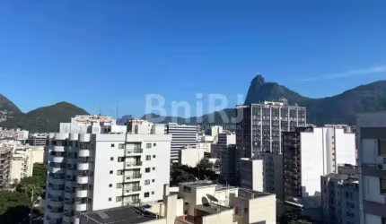 Cobertura duplex em Botafogo, com vista total Cristo Redentor, Pão de Açúcar e Baía de Guanabara.
