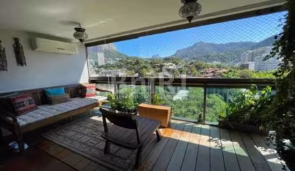 APARTAMENTO TODO REFORMADO
