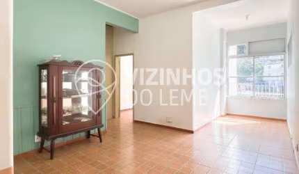 Apartamento Silencioso com Vista para o Morro da Babilônia no Leme