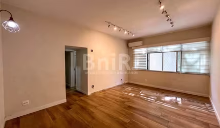 BOTAFOGO, ACONCHEGANTE, 3 QUARTOS,1 SUITE. REFORMADO. 88 m².