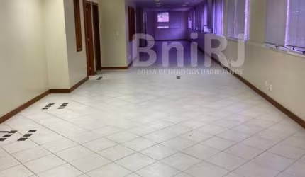 Av. das Américas -Downtown- sala 300m2- Empresarial