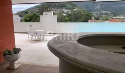 CHARMOSO APARTAMENTO NO ALTO 2 quartos (1 suíte) 2 Vagas