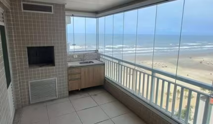 Apartamento de Frente para a Praia com 2 Vagas de Garagem, Lazer Completo.