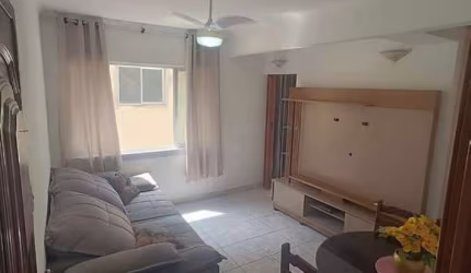 Apartamento à Venda na Ocian – Proximidade de Comércio e Praia