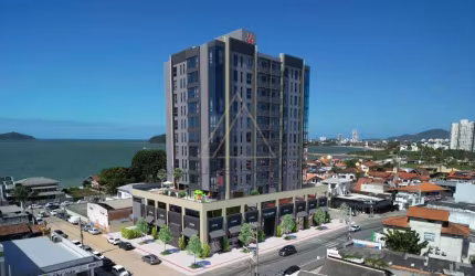 Apartamento na planta no centro de Balneario Piçarras. Apenas 100 metros da praia