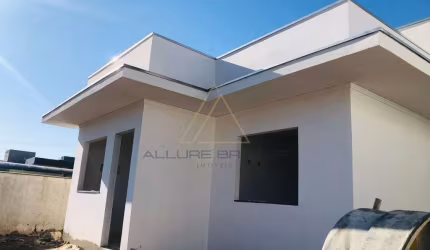Casa Terrea no Itacolomi em Baln Piçarras com amplo terreno!