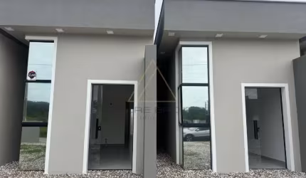 Casa a venda na cidade de Penha-SC