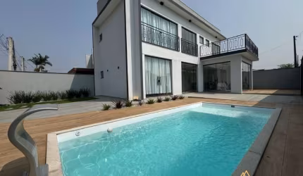 Casa a venda no Bairro Nossa Senhora da Paz  em Balneário Piçarras SC.