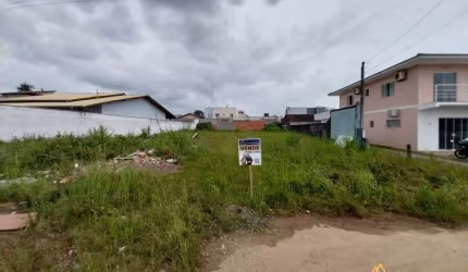 TERRENO A VENDA EM BALNEÁRIO PIÇARRAS