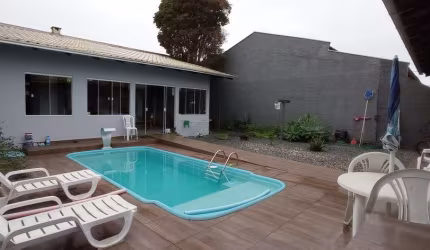 Casa para venda em Penha-SC.
