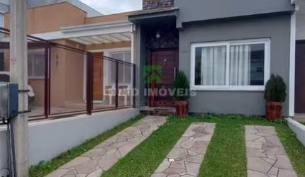 Imperdível! Casa à venda em Porto Alegre-RS, bairro Hípica: 3 quartos, 3 suítes, 2 salas, 4 banheiros, 2 vagas de garagem, 156,19m².