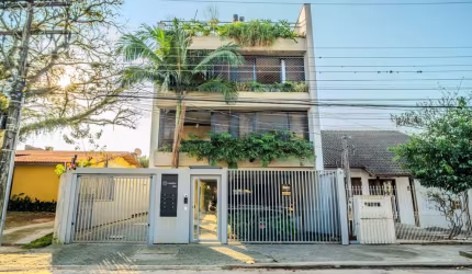 Imperdível: Apartamento de 3 quartos e 162,98m² na Tristeza, Porto Alegre-RS, com suíte, 2 banheiros e 2 vagas de garagem!
