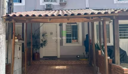 Casa em Condomínio à Venda em Porto Alegre-RS, Bairro Aberta dos Morros: 2 Quartos, 1 Banheiro, 1 Vaga e 96m²!