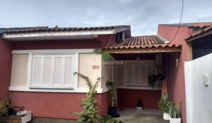 Imperdível oportunidade: Casa à venda no Moradas do Sul em Porto Alegre-RS, bairro Hípica, 3 quartos, 2 salas, 1 banheiro, 1 vaga de garagem!