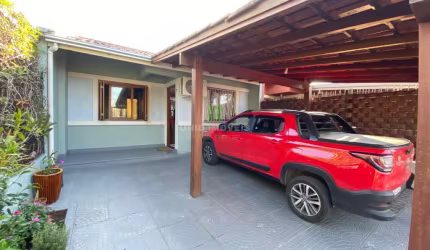 Casa à venda no Moradas do Sul em Porto Alegre-RS, bairro Hípica, 2 quartos, 1 sala, 1 banheiro, 1 vaga de garagem, 75m². Aproveite!
