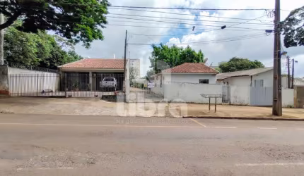 Tereno comercial à venda no Jardim Alvorada.