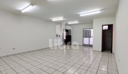 SALA SOBRELOJA para ALUGAR na Avenida kakogawa.