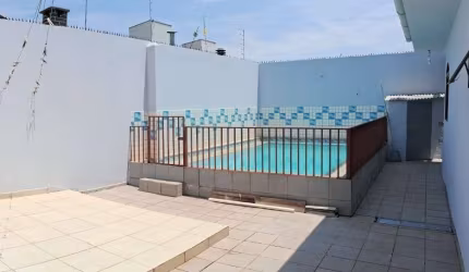 LINDA CASA A VENDA NO PARQUE LAGOA DOURADA.