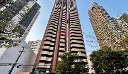 Apartamento a venda no Edifício Royal Garden.