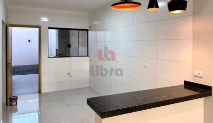 Casa a venda no bairro Jardim Aurora.