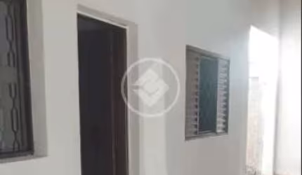 CASA EM PAULINIA BEM LOCALIZADA COM EDICULA codigo: 42875