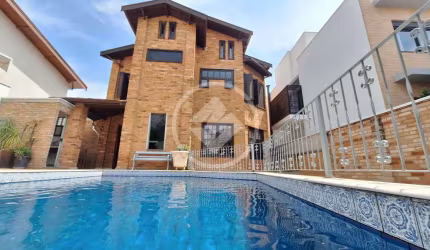 Casa em Condomínio Fechado codigo: 84434