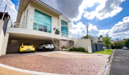 Casa de alto padrão de 340 m2 com 4 dormitórios sendo 2 suítes, no Villagio Del Hipica, Campinas codigo: 114142