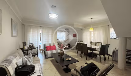 Casa em condomínio com linda área gourmet privativa codigo: 31629