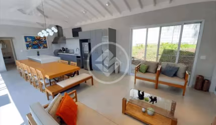 Casa moderna e excelente área gourmet à venda no Parque Xangrilá codigo: 27734