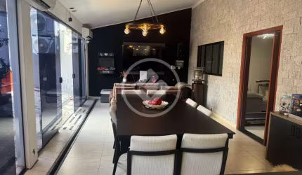 Casa com gourmet e Piscina codigo: 88732