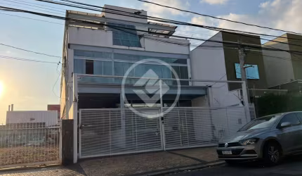 Prédio Comercial com 03 andares codigo: 64695