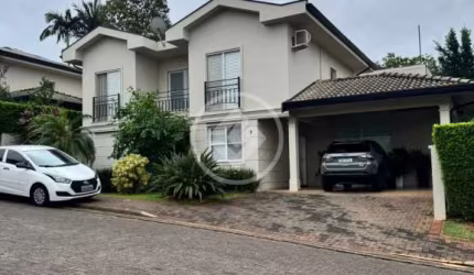 Casa Isolada de 220 m2 em condomínio fechado, com 4 suítes e condomínio com lazer no Taquaral. codigo: 115249