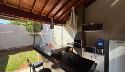 Casa reformadíssima de 140 m2 de área construída, com 3 dormitórios, ótima área gourmet e espaço para piscina, na Vila Bela Vista (BOSCH) em Campinas. codigo: 118675