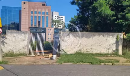 Terreno de rua com 630 m2, localizado no bairro Nova Campinas. codigo: 119049