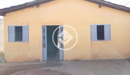 Vende-se casa de 360 m² - 2 quartos - Bairro Jardim Industriário 2 - Cuiabá (MT) - Valor: R$ 150.000,00 codigo: 107201