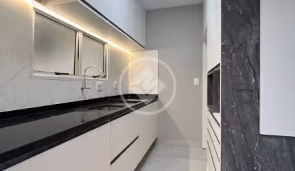 CASA EM CONDOMINIO RUBI TODA REFORMADA E AMPLIADA codigo: 107048